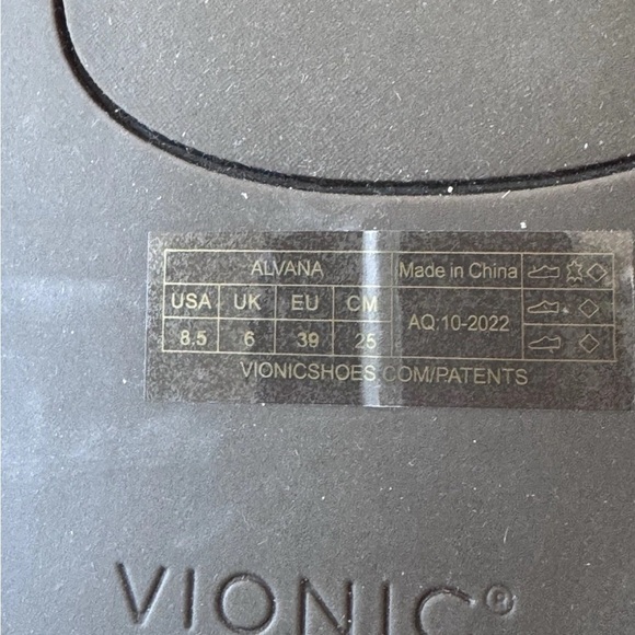 Vionic Alvana Gold Slip On Toe Post Thong Slides Sandals Shoes Size 8.5 - Picture 10 of 10